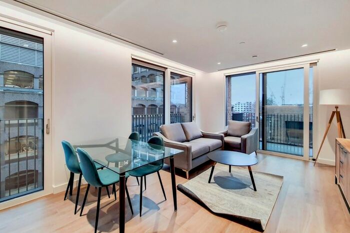 2 Bedroom Flat To Rent In Jubilee Walk, London, WC1X