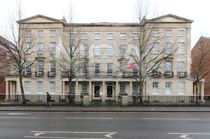 2 Bedroom Apartment To Rent In St Davids Hall, London Road, Reading, RG1