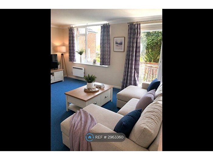 2 Bedroom Flat To Rent In Brookvale Road, Southampton, SO17