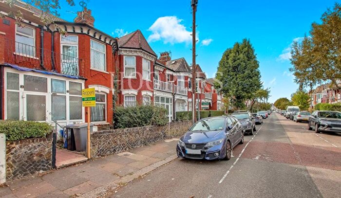 3 Bedroom Terraced House For Sale In Fleetwood Road, London, NW10