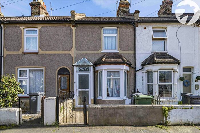 2 Bedroom Terraced House For Sale In Castle Street, Swanscombe, Kent, DA10