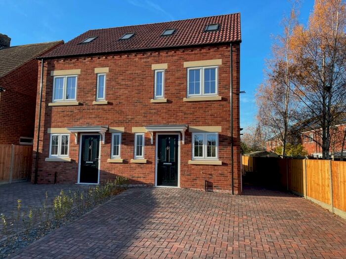 3 Bedroom Semi-Detached House To Rent In Kyme Road, Heckington, NG34