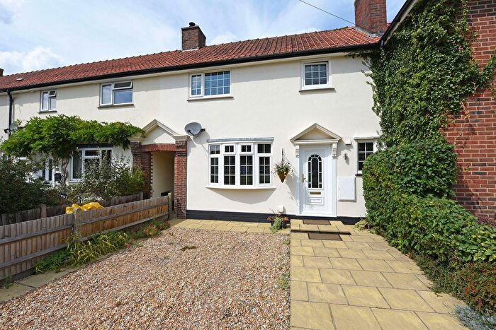 3 Bedroom Terraced House To Rent In Rodney Road, Walton-On-Thames, KT12