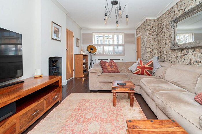 4 Bedroom Detached House To Rent In Cross Road, Bushey, Watford, WD19
