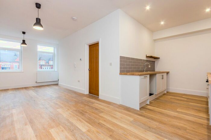 1 Bedroom Flat To Rent In Wharf Road, Higham Ferrers, Rushden, NN10