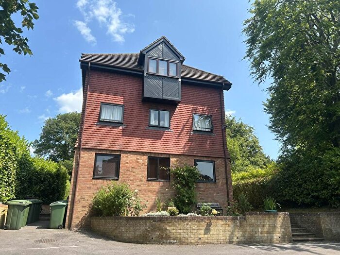 1 Bedroom Flat To Rent In Sandhurst Road, Tunbridge Wells, TN2