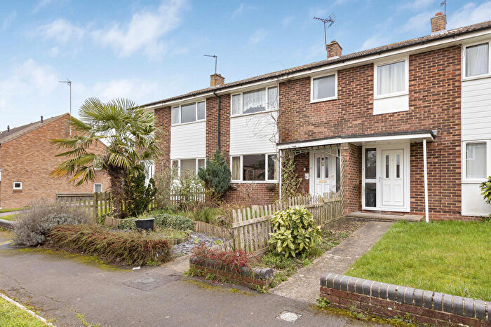 3 Bedroom Terraced House For Sale In St. James, Wantage, OX12