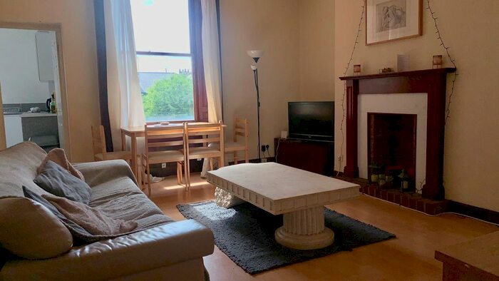 2 Bedroom Flat To Rent In Victoria Square, Newcastle Upon Tyne, NE2