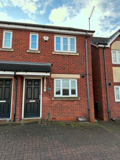2 Bedroom Semi-Detached House To Rent In Gravity Mews, Bristnall Hall Road, Oldbury, West Midlands, B68
