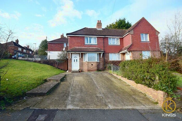 4 Bedroom Semi-Detached House To Rent In Hillspur Road, Guildford, GU2