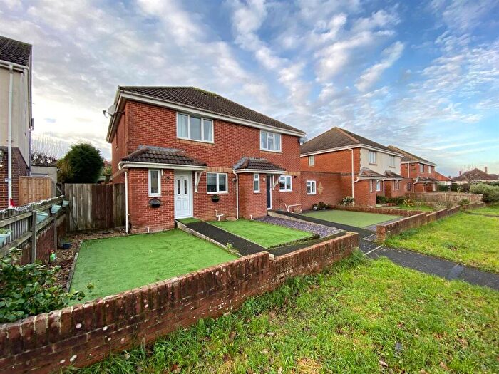 3 Bedroom Semi-Detached House To Rent In Wimborne Road, Bournemouth, BH9