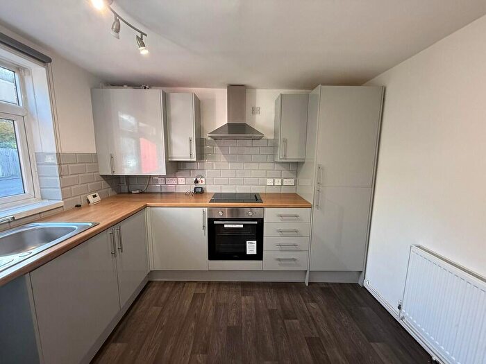 3 Bedroom Terraced House To Rent In Malt Close, Harborne, Birmingham, B17