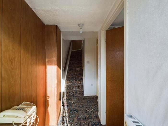 3 Bedroom Detached House For Sale In Malvern Drive, Bristol, BS30