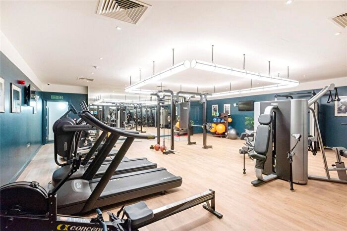 1 Bedroom Apartment For Sale In Kidderpore Avenue, London, NW3