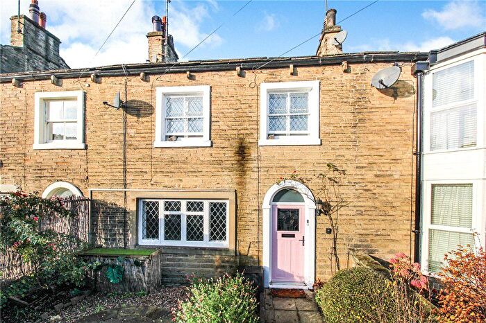 3 Bedroom Terraced House To Rent In Water Street, Skipton, North Yorkshire, BD23