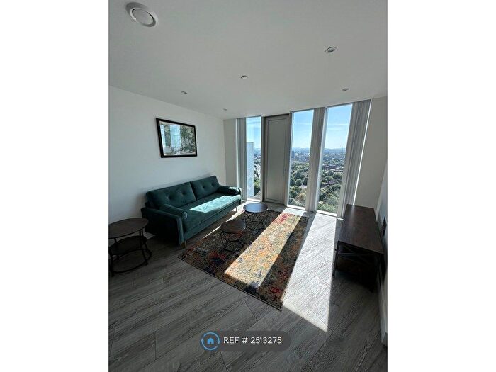 1 Bedroom Flat To Rent In Silvercroft Street, Manchester, M15