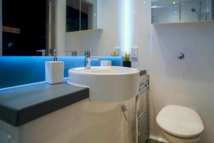 Studio To Rent In London Road, Edinburgh, EH7