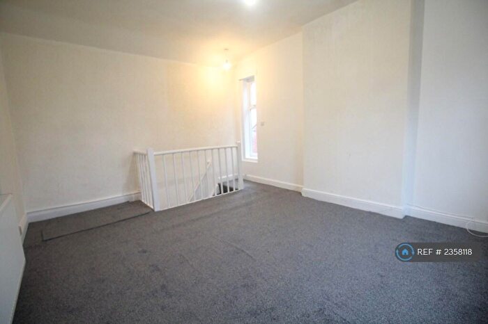 3 Bedroom End Of Terrace House To Rent In St. Margaret Road, Coventry, CV1