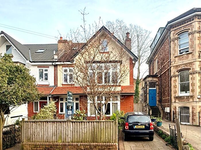 5 Bedroom End Terrace House For Sale In Meridian Road, Cotham, Bristol, BS6