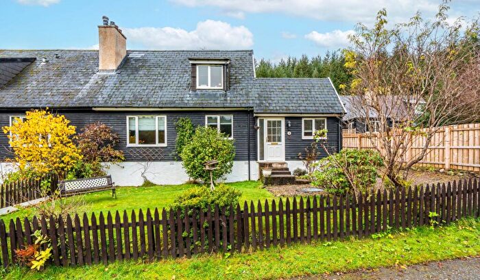 3 Bedroom Cottage For Sale In Keip Road, Strathyre, FK18