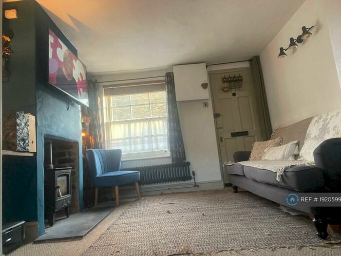 1 Bedroom Terraced House To Rent In Weston Road, Olney, MK46