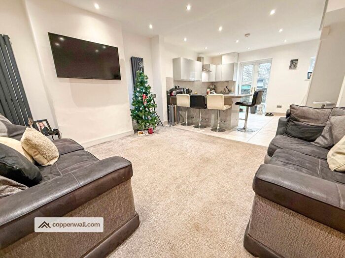 3 Bedroom Terraced House For Sale In Riley Street, Bacup, Rossendale, OL13