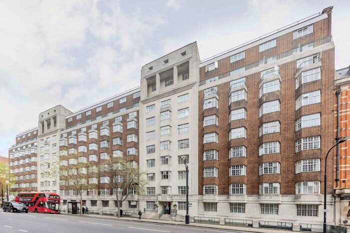 Studio To Rent In Woburn Place, London, WC1H