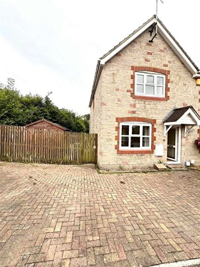 3 Bedroom End Of Terrace House To Rent In Heather Walk, Ivybridge, PL21
