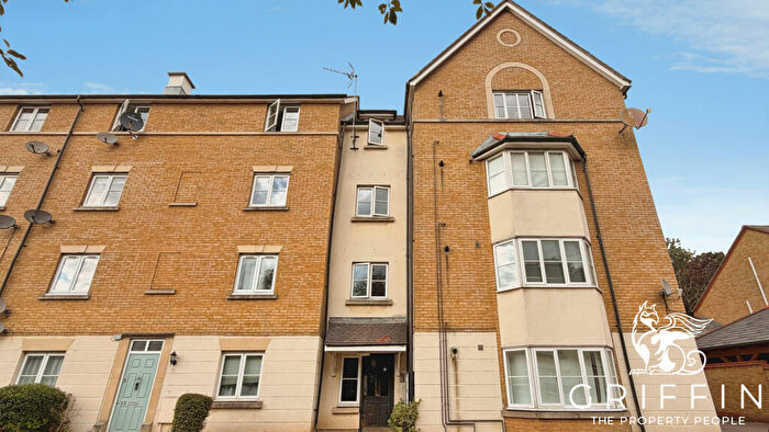 2 Bedroom Flat To Rent In Chafford Hundred, Grays, RM16