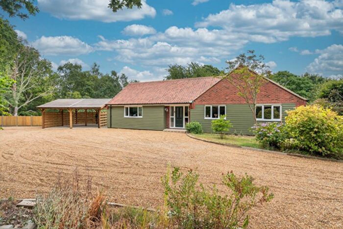 3 Bedroom Bungalow For Sale In Buxton Road, Norwich, NR12