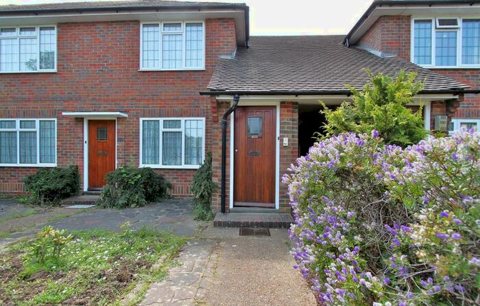 2 Bedroom Flat To Rent In Upper Brighton Road, Worthing, BN14