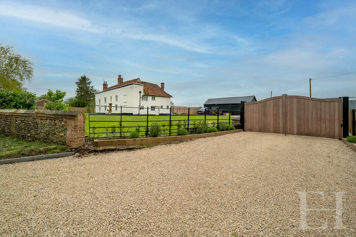 4 Bedroom Detached House For Sale In Stambourne, Halstead, CO9