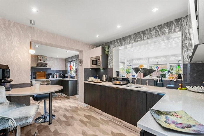 3 Bedroom Detached House For Sale In Ventnor Road, Haslingden, Rossendale, BB4