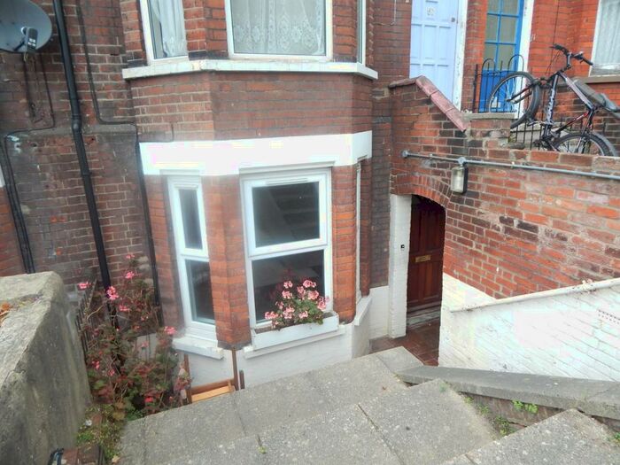 Flat To Rent In Burrell Road, Ipswich, IP2