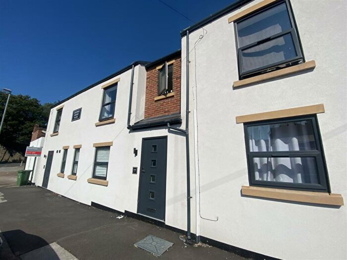 1 Bedroom House To Rent In *One-Bedroon Flat* Oxford Street, Mansfield, NG18