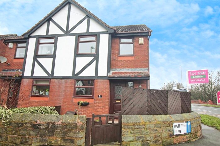 3 Bedroom Semi-Detached House For Sale In Valentine Mews, Lofthouse, Wakefield, WF3
