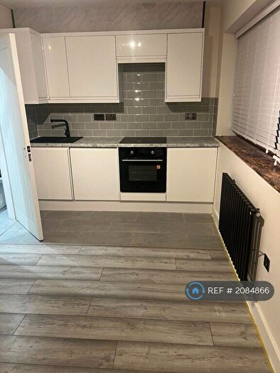 Studio To Rent In London, London, SE13