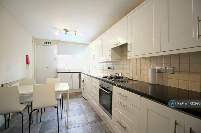 4 Bedroom Terraced House To Rent In Havelock Street, London, N1