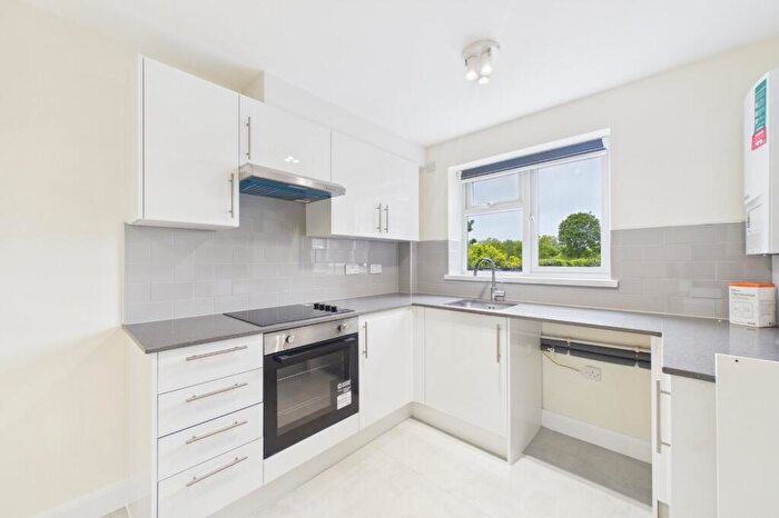 2 Bedroom Maisonette To Rent In Frimley High Street, Frimley, Camberley, Surrey, GU16