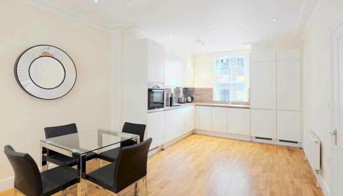 3 Bedroom Flat To Rent In Hamlet Gardens, London W6