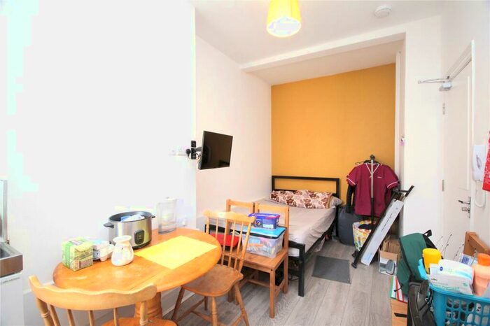 Property To Rent In A Chapel Road, Worthing, West Sussex, BN11