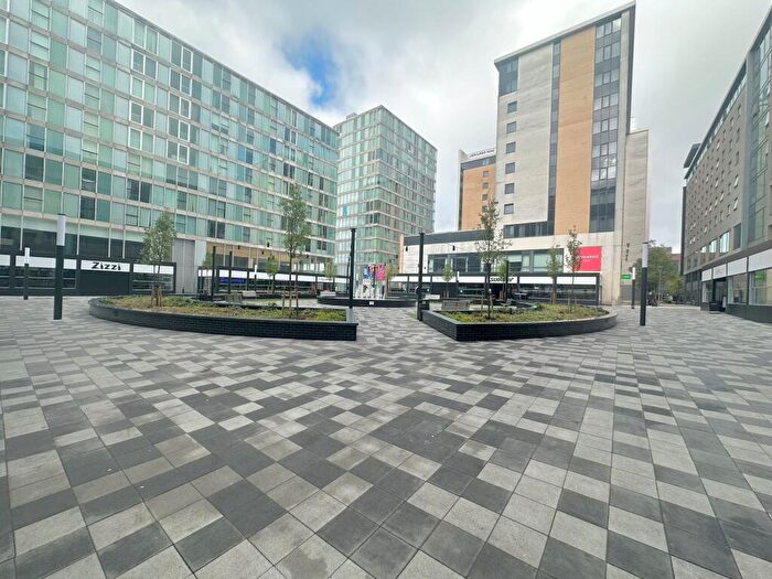 2 Bedroom Flat To Rent In Rillaton Walk, Milton Keynes, MK9