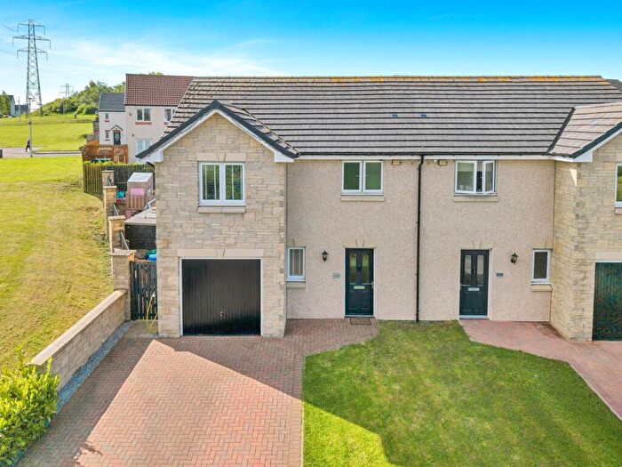 3 Bedroom Semi-Detached House For Sale In Blane Crescent, Dunfermline, KY11