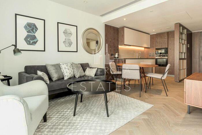 1 Bedroom Flat To Rent In L-, Circus Road West, Battersea, SW11