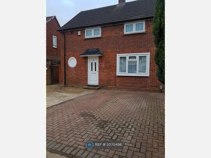 2 Bedroom Semi-Detached House To Rent In Renfrew Road, Hounslow West, TW4