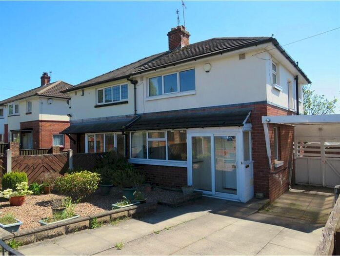 3 Bedroom Property To Rent In Argie Avenue, Burley, Leeds, LS4