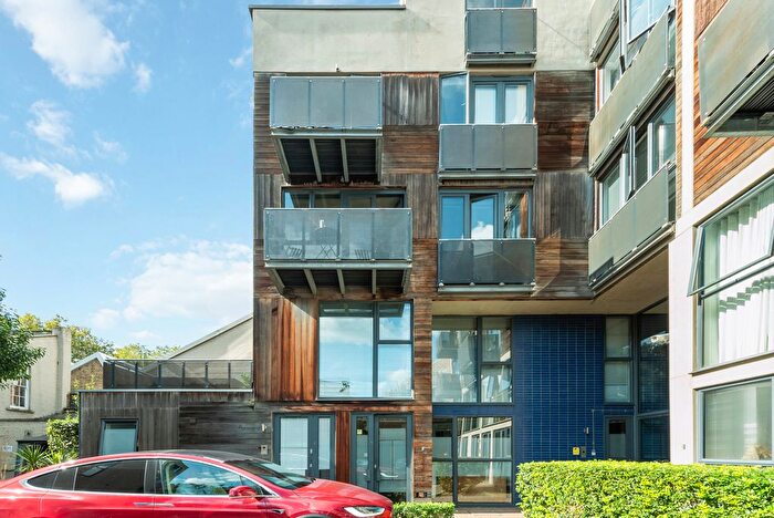 Studio To Rent In - Dalston Lane, London, E8