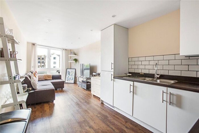 2 Bedroom Apartment To Rent In Ramsgate Street, London, E8
