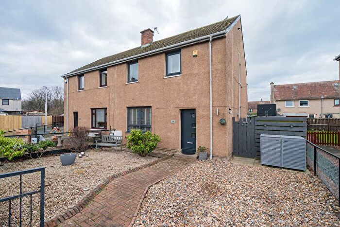 3 Bedroom Semi-Detached House For Sale In Drummore Drive, Prestonpans, EH32