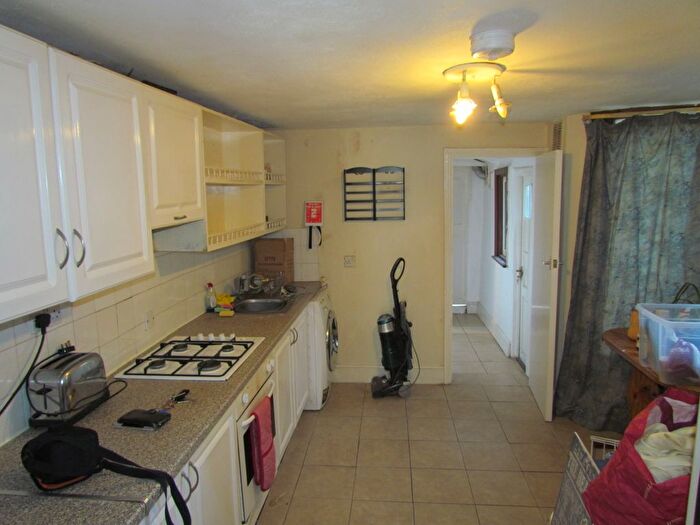 3 Bedroom End Of Terrace House To Rent In Lugard Road, London, SE15